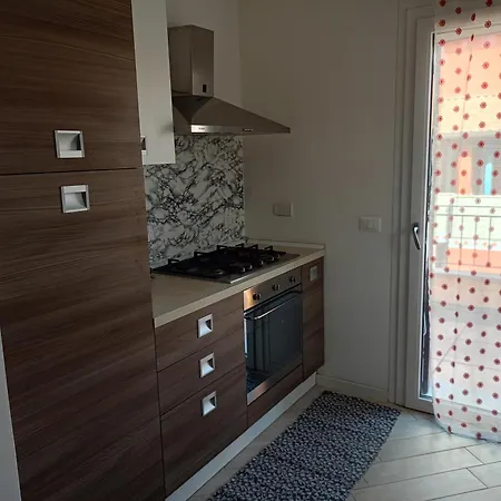 Corte Don Bosco 3 アパート モンファルコーネ